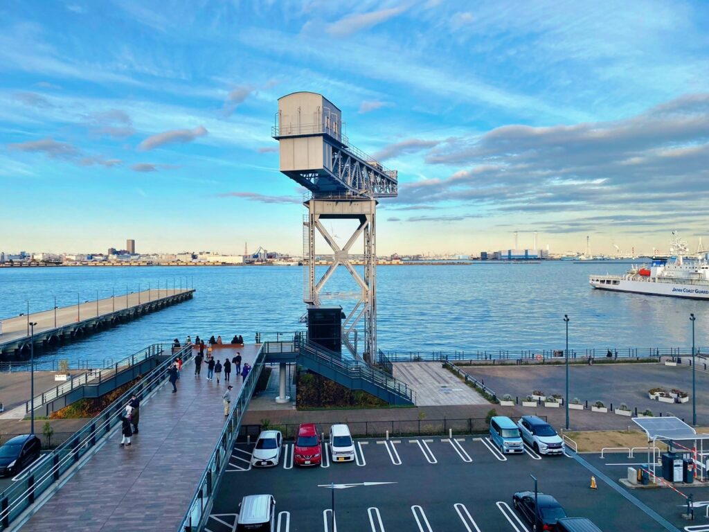 インターコンチネンタル横浜pier8から見えるハンマーヘッド